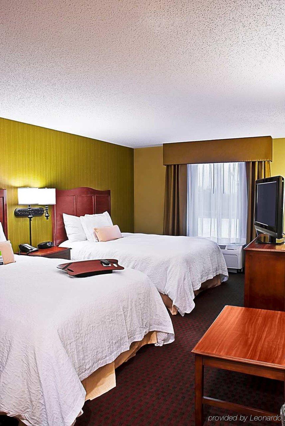 Hotel Hampton & Marshalltown