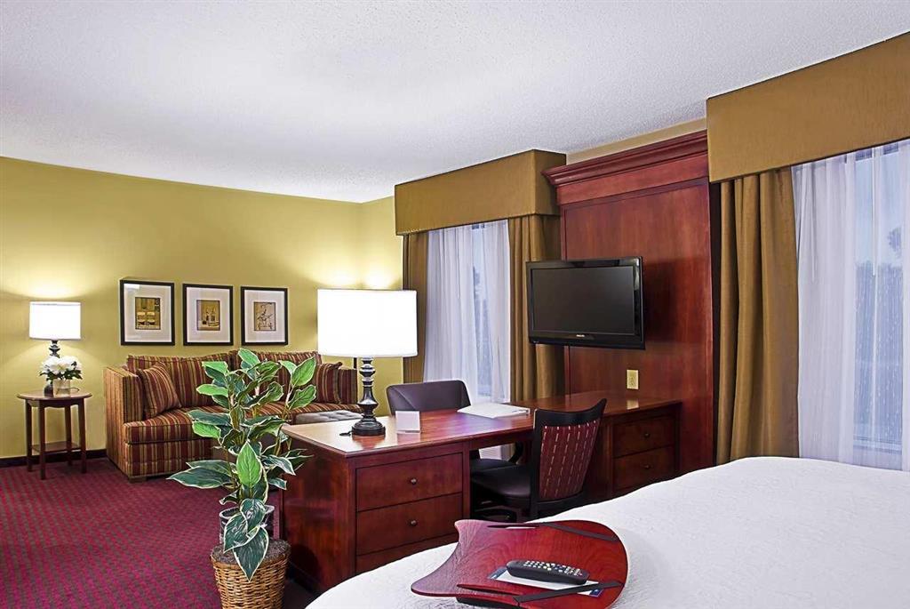 Hotel Hampton &